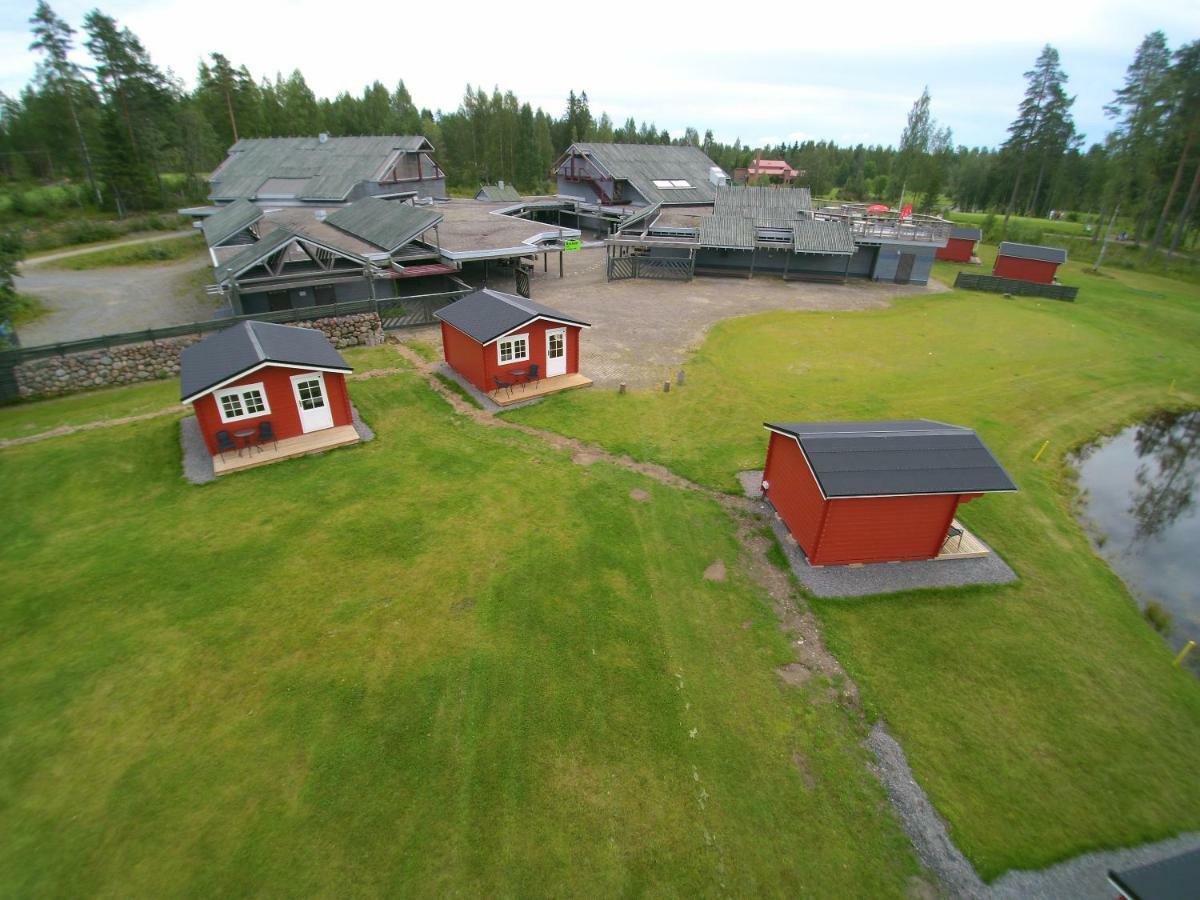 Hotel Kesaeaitat à Ähtäri Extérieur photo